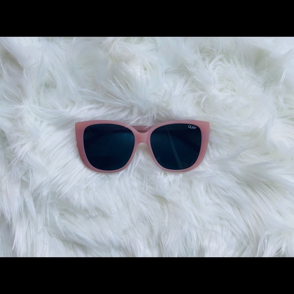 Quay EVER AFTER Sunglasses